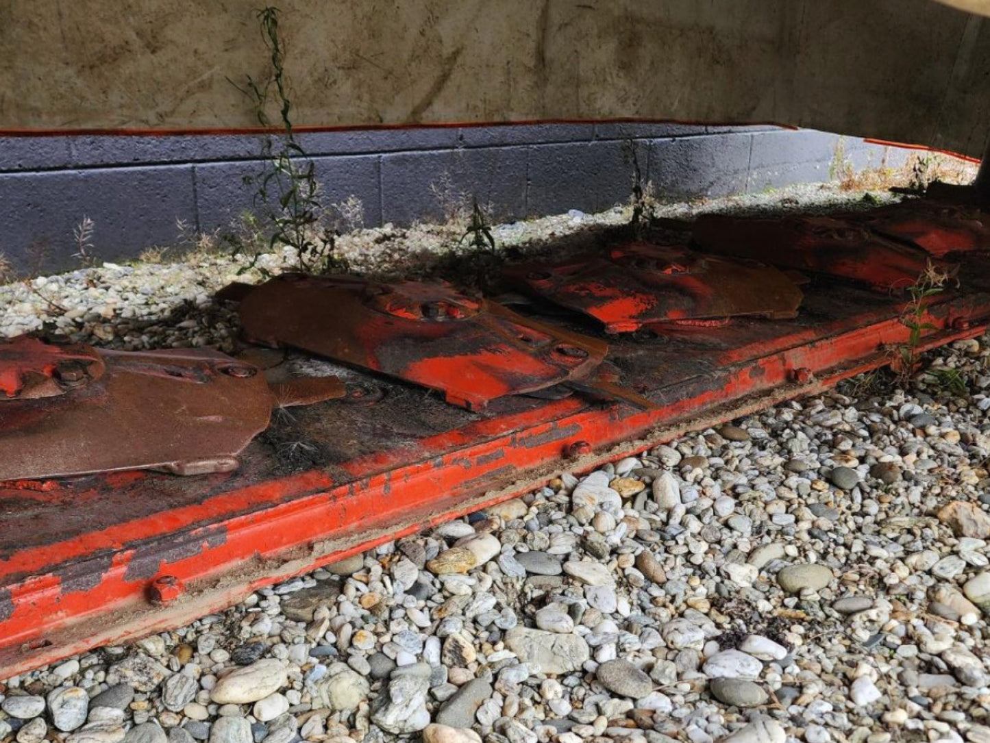 Used 2022 Kuhn GMD 3111 Rear Disc Mower