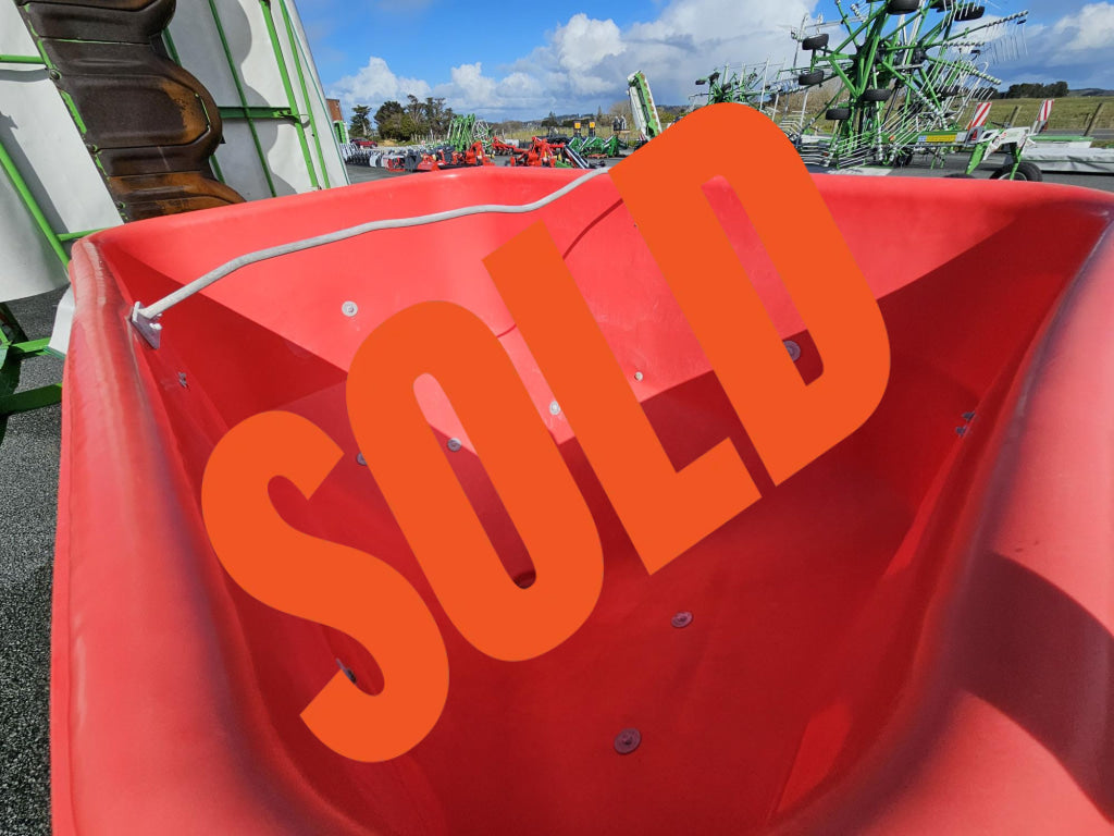 Used Walco 12.75 Fert Spreader