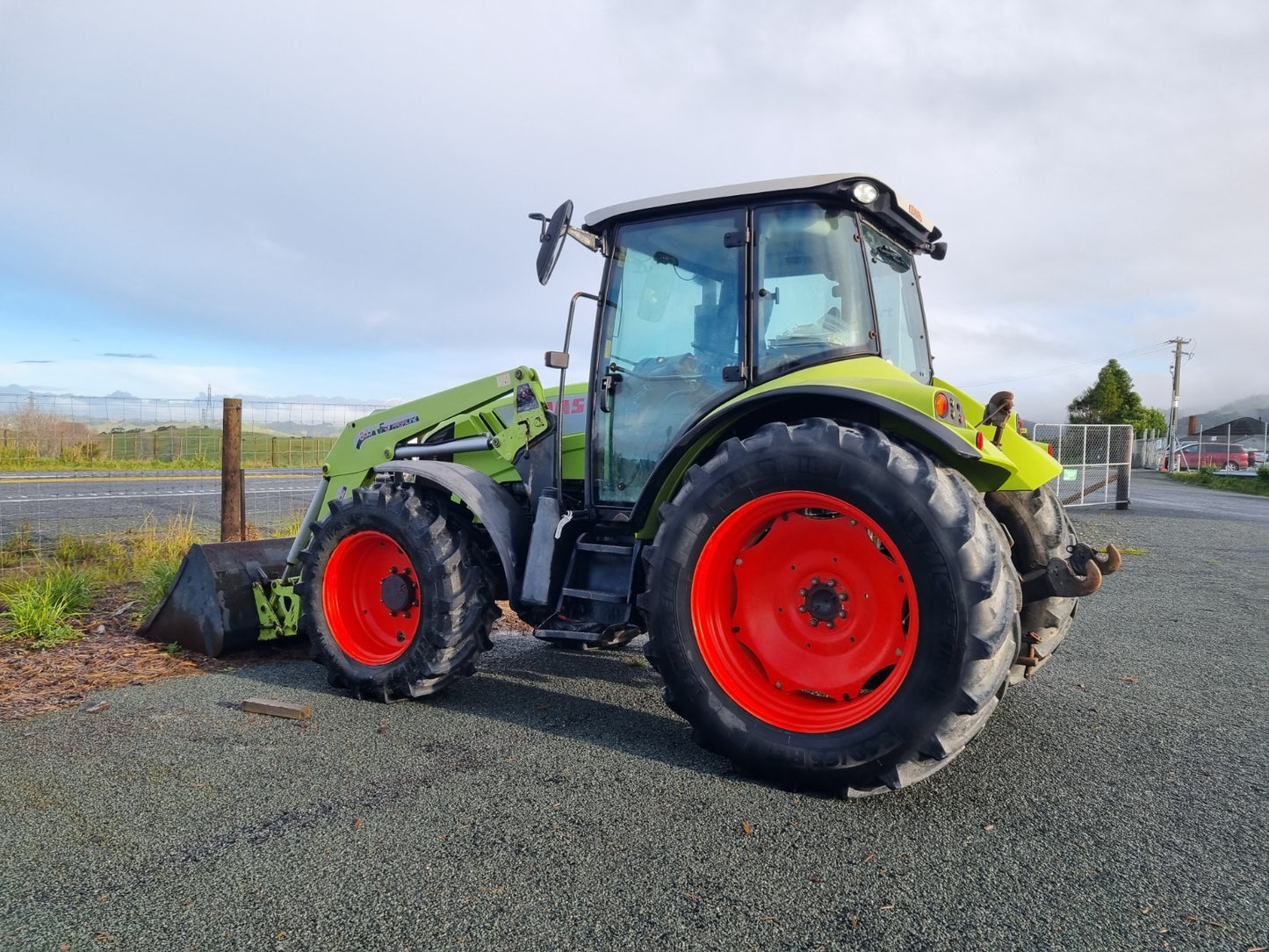 Used Claas Arion 430 Tractor