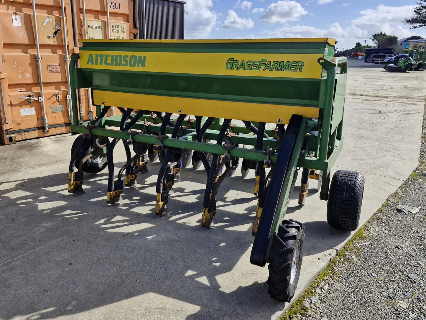 Used Aitchison Grassfarmer – Tine Seed Drill