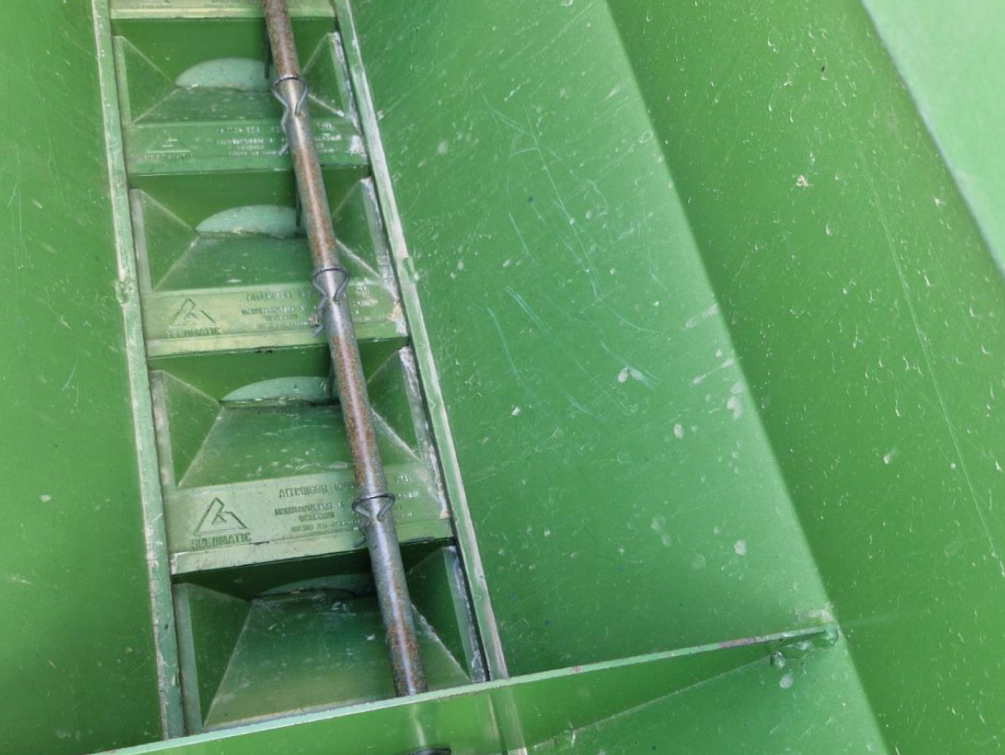 Used Aitchison Grassfarmer – Tine Seed Drill