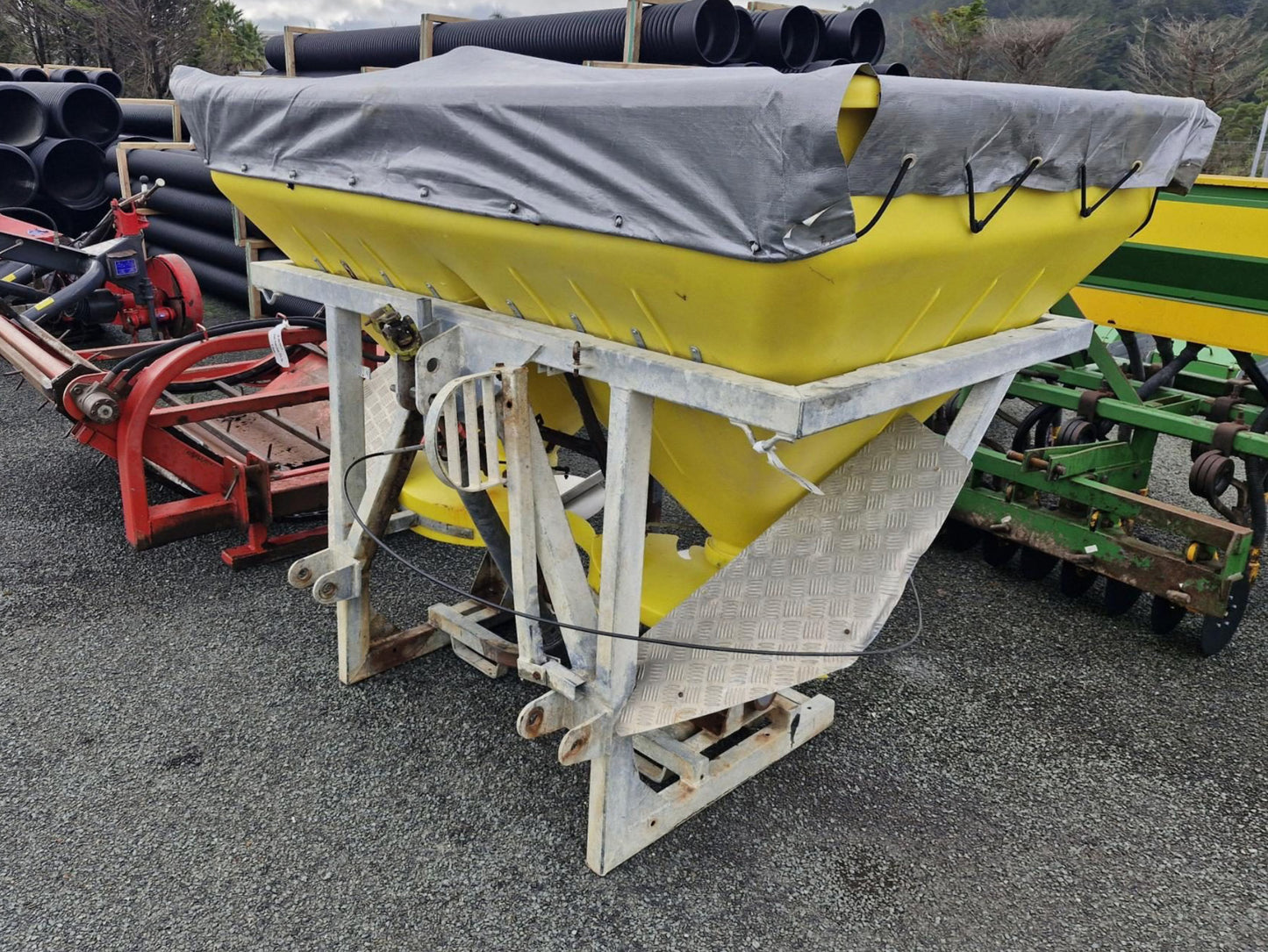 Used C-Dax 3PL Twin Spinner Fert Spreader