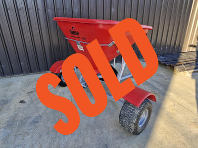 Used Walco 3.50 Wide Axle Fert Spreader