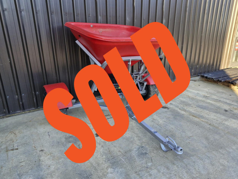 Used Walco 3.50 Wide Axle Fert Spreader